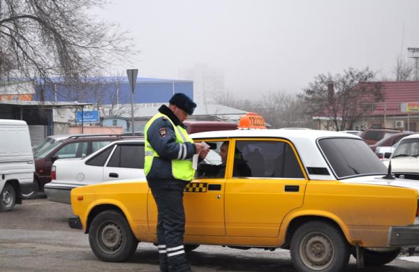 В Ставрополе в рамках рейда ловили таксистов – нелегалов